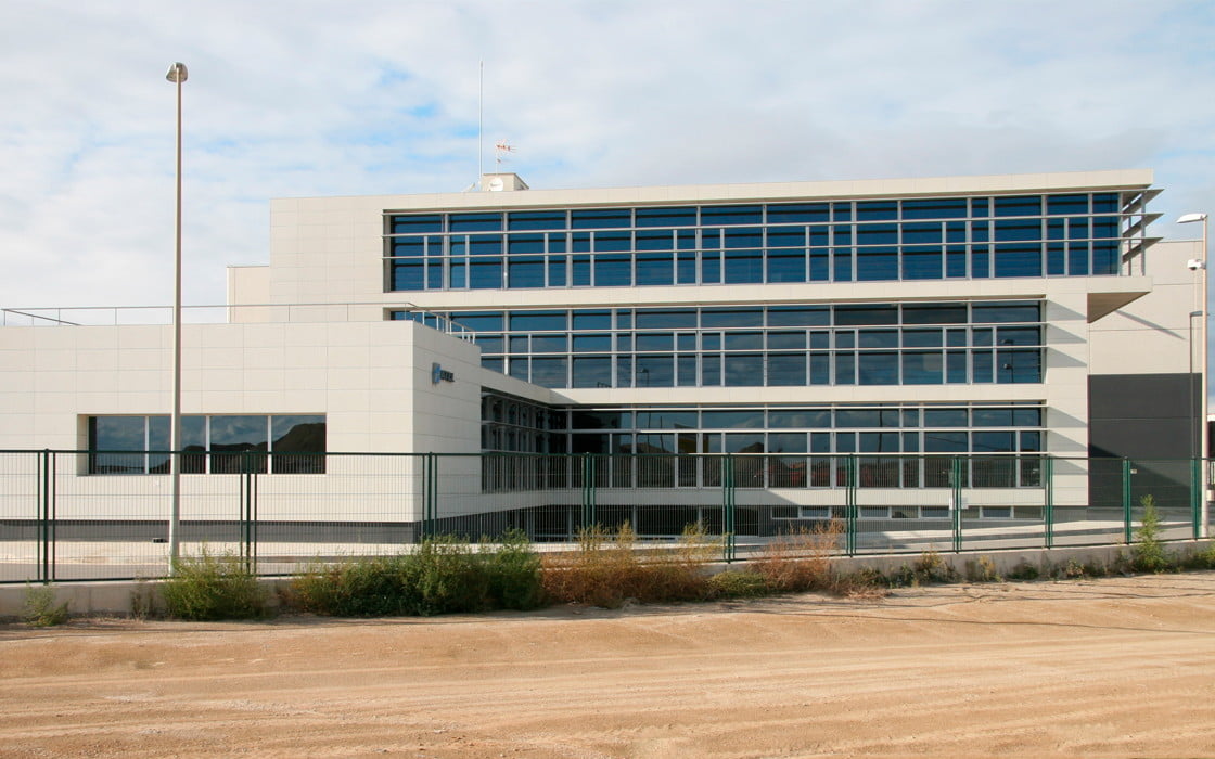 Fachada edificio de la sede de Altayó.